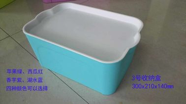 ふた/大きいプラスチック収納用の箱が付いている黄色いプラスチック貯蔵容器