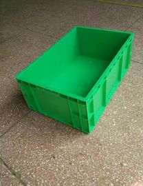 バージンのポリエチレンの緑の積み重ね可能なプラスチック貯蔵容器600*400*230mmの標準サイズのコンベヤーおよび分類システム
