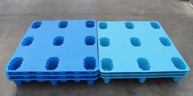 耐衝撃性9つのフィート4Tのプラスチック ブロー形成 パレット1200*800 mmヨーロッパのパレット