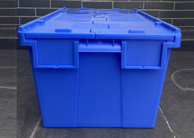 Recycableの兵站学はプラスチック付けられたふたの容器を積み重ねる