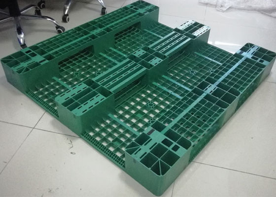 注文のHDPE 6T頑丈なプラスチック パレット4方法フォークリフト