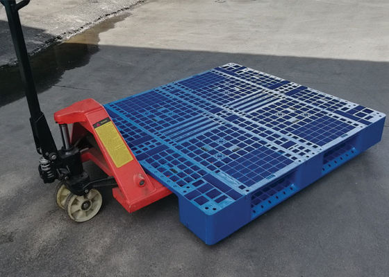 2000kg中頑丈なプラスチック パレット8pcs鋼鉄補強