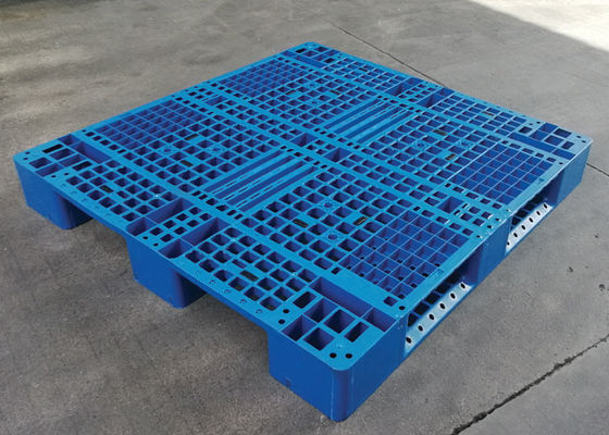 2000kg中頑丈なプラスチック パレット8pcs鋼鉄補強