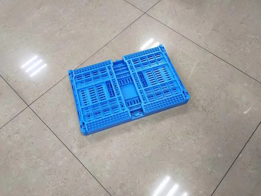 穴が付いている縦積み重ねの果物と野菜のプラスチック木枠の生鮮食品の輸送のバスケットの大箱