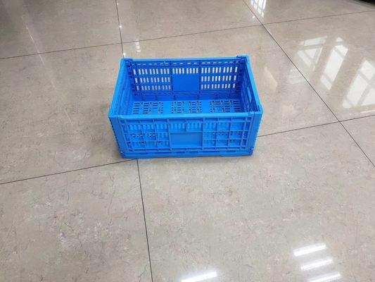 穴が付いている縦積み重ねの果物と野菜のプラスチック木枠の生鮮食品の輸送のバスケットの大箱